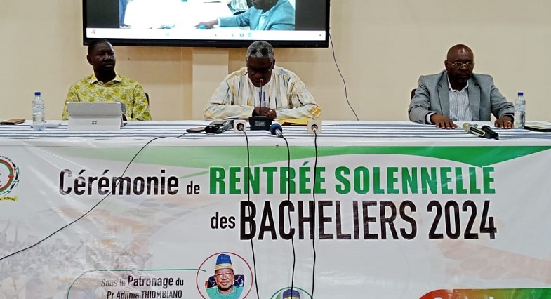 Rentrée solennelle des bacheliers 2024 : Histoire du Burkina, patriotisme et civisme à l’ordre du jour